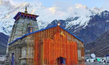 भगवान शिव के जयकारों के साथ केदारनाथ धाम के कपाट खुले, केवल तीर्थ पुरोहित हुए पूजा में शामिल, 11 क्विंटल फूलों से सजाया गया मंदिर