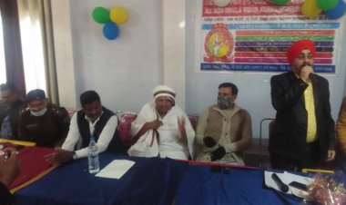 “पत्रकारिता की साख और पत्रकारों की सुरक्षा” विषयक सेमिनार में बोले बादल पत्रलेख, अन्य राज्यों की तर्ज पर झारखंड में भी पत्रकारों को मिलेगी सुविधाएं