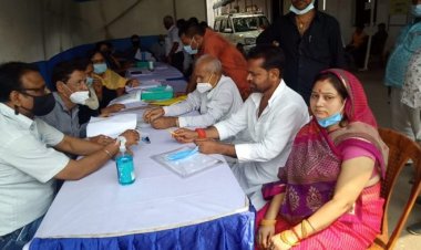 जिप पद के लिए पूनम ने किया नामांकन