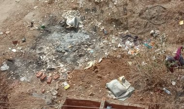 सरना स्थल के समीप सार्वजनिक शौचालय निर्माण का विरोध