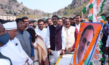 झारखंड प्रदेश प्रोफेशनल कांग्रेस ने किया राजीव गांधी मेगा हेल्थ कैंप का शुभारंभ