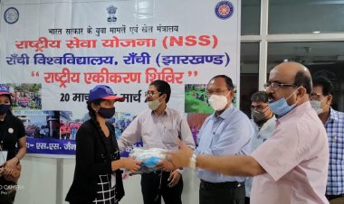 एनएसएस के राष्ट्रीय एकीकरण शिविर में स्वयंसेवकों का भाग लेना गर्व की बात : डॉ. पीके वर्मा