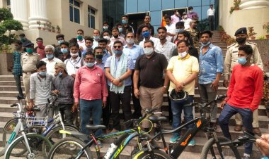 पर्यावरण संरक्षण के लिए वाहनों का उपयोग कम करना जरूरी : अनिल कुमार यादव