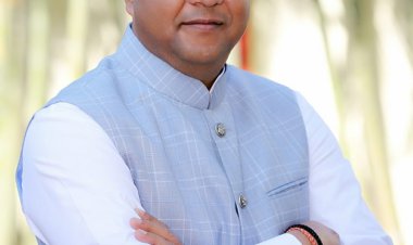 कोरोना संक्रमण से बचाव के लिए टीकाकरण केन्द्र की संख्या बढ़ाए सरकार: नवीन जायसवाल