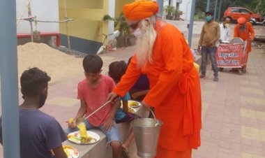 आनन्द मार्ग यूनिवर्सल रिलीफ टीम कोरोना काल में चौदह महीने से निरन्तर ज़रूरतमंदों की कर रही सेवा