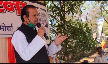 अभ्रक उद्योग से जुड़े ढिबरा मजदूरों को अविलंब आर्थिक सहयोग दे सरकार : सुबोधकांत सहाय