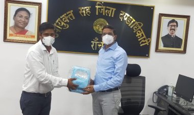 भारतीय लोक कल्याण संस्थान ने उपायुक्त को दिया 400 फेश सेफ्टी मास्क