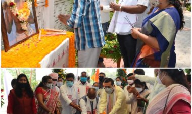 भगवान बिरसा मुंडा जी पुण्यतिथि पर मुख्यमंत्री ने श्रद्धासुमन अर्पित किया , तो भाजपा कार्यक्रताओ द्वारा श्रद्धांजलि सह संगोष्ठी कार्यक्रम