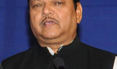 भरत बाबू समाज के सभी वर्गों के लोगों के कल्याण के लिए समर्पित : सुबोधकांत सहाय