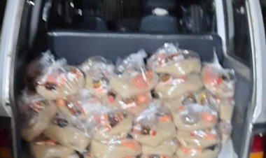 पीड़ितों को खाद्यान्न मुहैया कराने में जुटी है सामाजिक संस्था “आम जनता हेल्पलाइन”