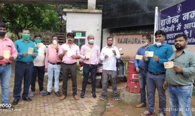 पूर्व सांसद आनंद मोहन की रिहाई के लिए युवा राजपूताना एकता मंच ने चलाया पोस्टकार्ड अभियान