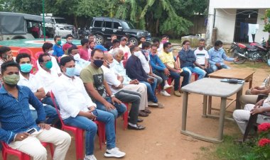 पुनदाग ओपी में आयोजित शांति समिति की बैठक में बोल थाना प्रभारी, अफवाहों से बचें