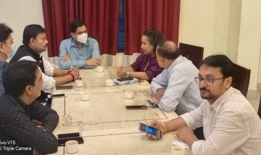 औद्योगिक विकास की संभावनाओं के मद्देनजर प्रोफेशनल कांग्रेस के साथ चेंबर की बैठक आयोजित