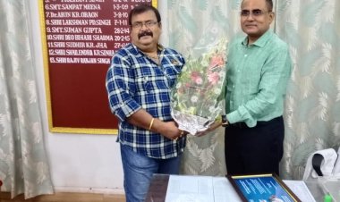 समाजसेवी राजेंद्र सिंह ने डीआईजी राजीव रंजन सिंह का किया अभिनंदन