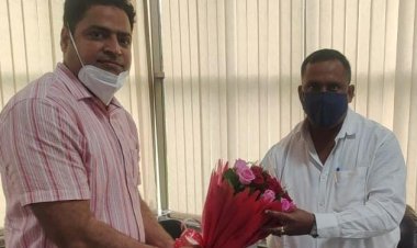 स्वास्थ्य मंत्री बन्ना गुप्ता से डॉ.शाहबाज आलम ने की शिष्टाचार भेंट