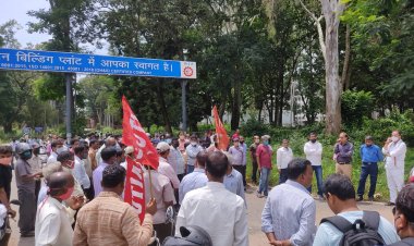 श्रमिक संगठनों ने एचईसी प्रबंधन को दिया अल्टीमेटम