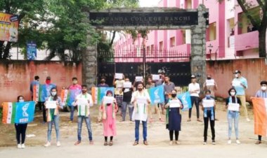 महिला उत्पीड़न के खिलाफ एनएसयूआई ने किया विरोध प्रदर्शन