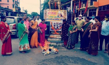 रामगढ़ वीरांगना ने दी अमर शहीद सैनिकों को श्रद्धांजलि