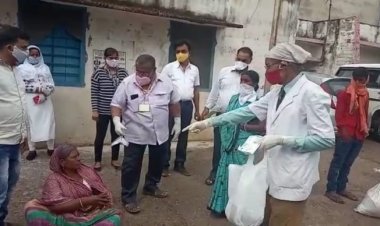 बख्तियारपुर : कुष्ठ रोगियों के बीच बांटी गई किट्स, मास्क एवं राहत सामग्री