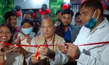 हंगरी रेस्टोरेंट का शुभारंभ, आधे घंटे में खाएं बाहुबली थाली और जीतें एक लाख का इनाम