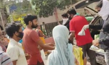 गरीब असहायों को भोजन कराने में जुटे समाजसेवी