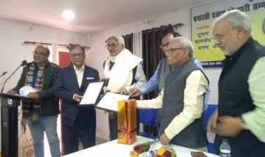 रतन वर्मा को ‘बनारसी प्रसाद भोजपुरी सम्मान’ दिए जाने पर साहित्यकारों में हर्ष