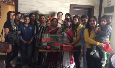 रांची युटोपीयन लेडीज सर्कल 142 ने बेसहारा महिला को सिलाईं मशीन डोनेट किया।