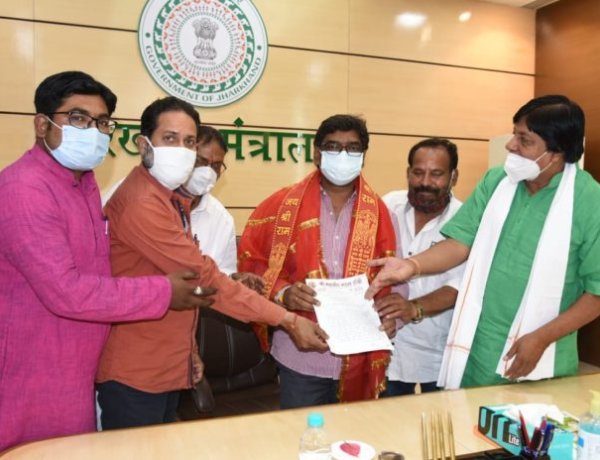 श्री महावीर मंडल रांची का प्रतिनिधिमंडल मिला मुख्यमंत्री से