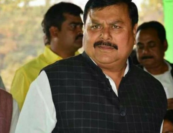 लालू के करीबी मंत्री की हत्या करनेवाले को 11 करोड़ का इनाम, मिली हत्या की धमकी