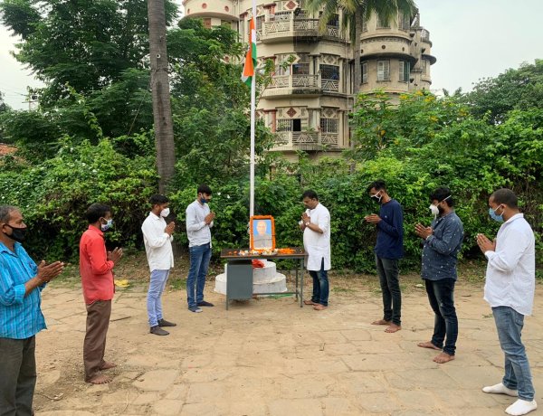 JHARKHAND प्रोफेशनल कांग्रेस कमेटी ने पूर्व राष्ट्रपति भारत रत्न स्व. प्रणब मुखर्जी को दी श्रद्धांजलि