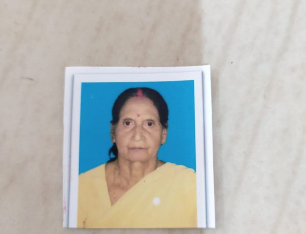 पत्रकार को मातृ शोक