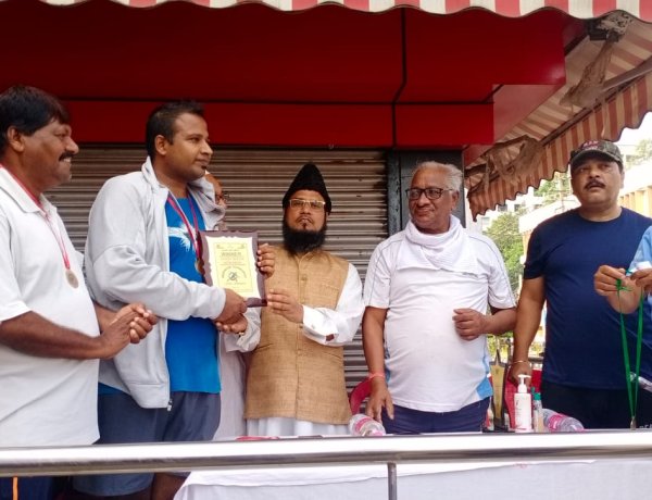 .राहत इन्दौरी बैडमिंटन प्रतियोगिता आयोजित