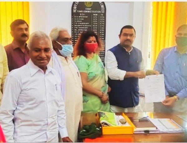 एचइसी शहीद विश्वनाथ शाहदेव नागरिक संघ का प्रतिनिधिमंडल मिला चीफ आॅफ टाउनशिप से