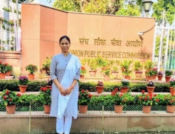 हार्डवर्क से ज़्यादा स्मार्टवर्क करना ज़रूरी है : राँची की अनुष्का बनी UPSC सेकंड टॉपर