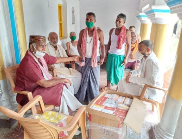 जिले के 5 गाँवो में ऑक्सीमीटर व दवा का नि:शुल्क वितरण