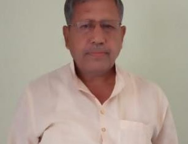 किसानों की आमदनी बढ़ाने के लिए केंद्र सरकार की पहल सराहनीय : अशोक कुमार सिंह