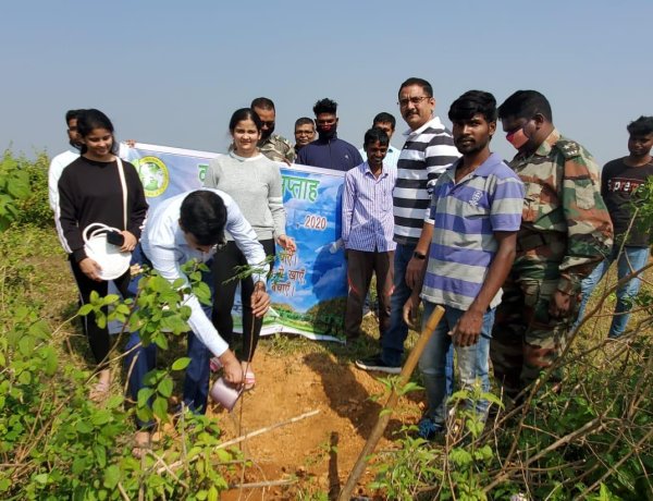 पेटसी संस्था का पौधरोपण कार्यक्रम शुरू,एक सप्ताह में ग्यारह सौ पौधे लगाने का लक्ष्य