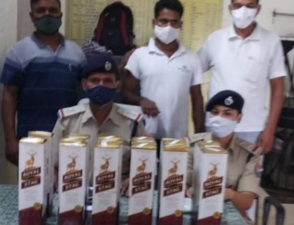 महाबोधि एक्सप्रेस से शराब बरामद, एक यात्री गिरफ्तार