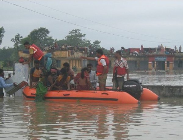 बिहार में खतरे के निशान से पार पहुंचीं गंगा, पटना समेत बिहारवाले 12 अगस्त तक रहें सतर्क