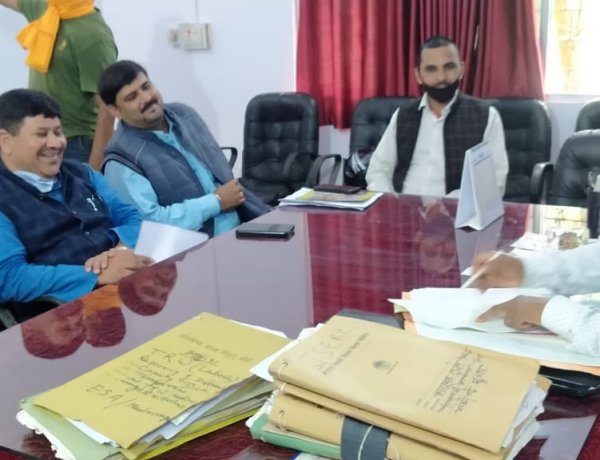 प्रोफेशनल कांग्रेस का जनसंपर्क अभियान “कांग्रेस आपके द्वार” कार्यक्रम आयोजित