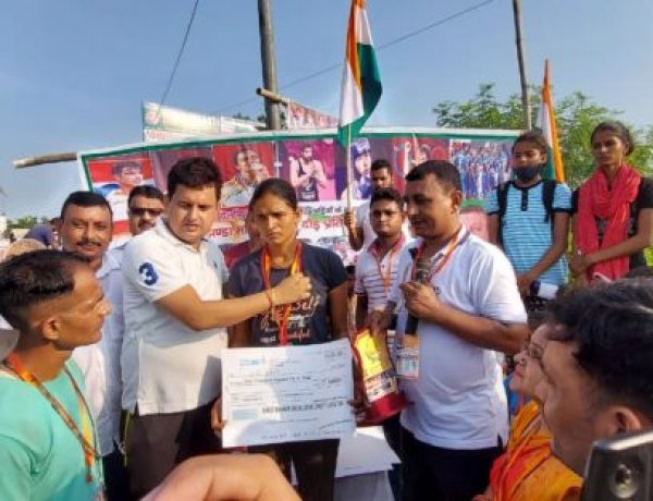 टोक्यो ओलिम्पिक पदक विजेताओं के सम्मान में तिरंगा दौड़