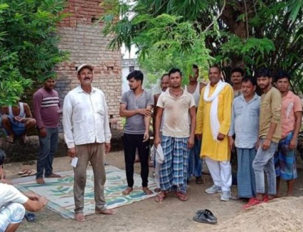 जन-जन आशीर्वाद यात्रा के तहत अतरी प्रखण्ड केपंचायतो एवं कई गाँवों के स्वजनों से भेंट किया:- समाजसेवी पंकज सिंह