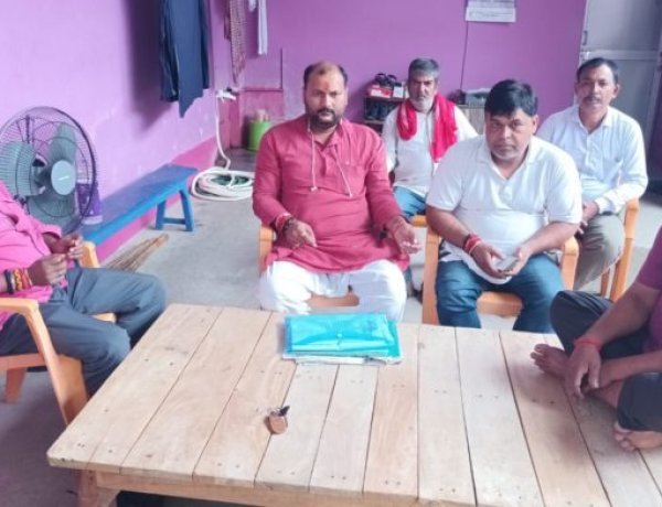 जाप पार्टी ने मानपुर की गिरती विधि व्यवस्था को लेकर बैठक किया