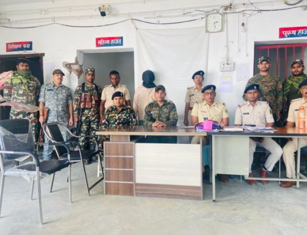 हार्डकोर नक्सली रतु कोड़ा गिरफ्तार, तीन ज़िले की पुलिस को थी तलाश