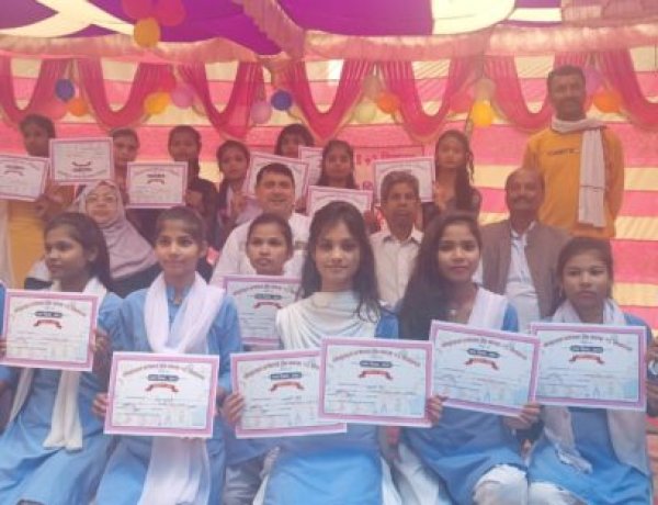 बाल दिवस पर सोनुलाल वर्णवाल प्रो0 कन्या +2 विद्यालय में सांस्कृतिक कार्यक्रम का आयोजन