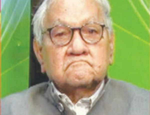 ‘शब्दाक्षर’ परिवार ने अर्पित की स्वर्गीय श्रीनिवास शर्मा को भावभीनी श्रद्धांजलि श्रीनिवास शर्मा का निधन साहित्य तथा मीडिया जगत के लिए अपूरणीय क्षति: डॉ रश्मि