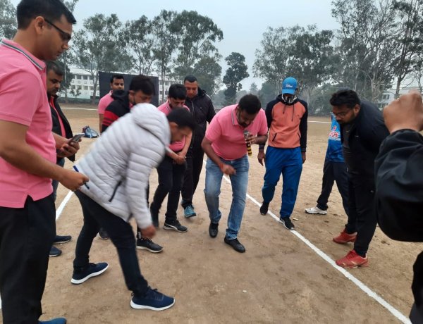 युवा प्रीमियर लीग सीजन पांच का आगाज