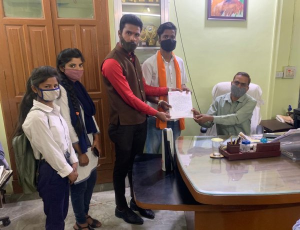 एबीवीपी की आरएलएसवाई कॉलेज इकाई का प्रतिनिधिमंडल मिला प्राचार्य से