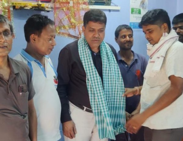 पटवा बुनकर आरोग्य ट्रस्ट द्वारा निशुल्क मस्तिष्क,हड्डी,नस ,मानसिक रोग का इलाज,- प्रकाश पटवा