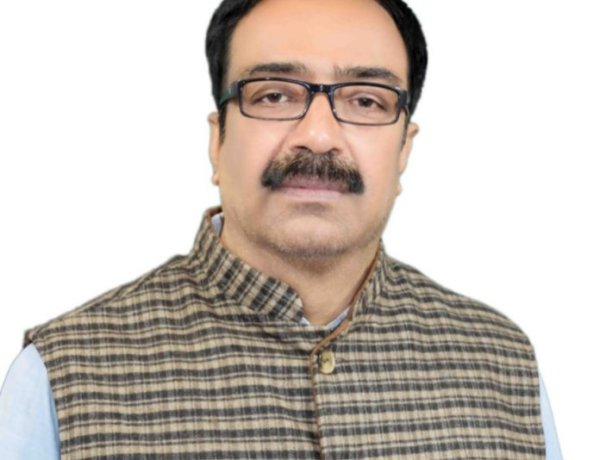 जदयू सभी कार्यकर्ताओं देता है बराबर का सम्मान:-पुष्पेंदु पुष्प